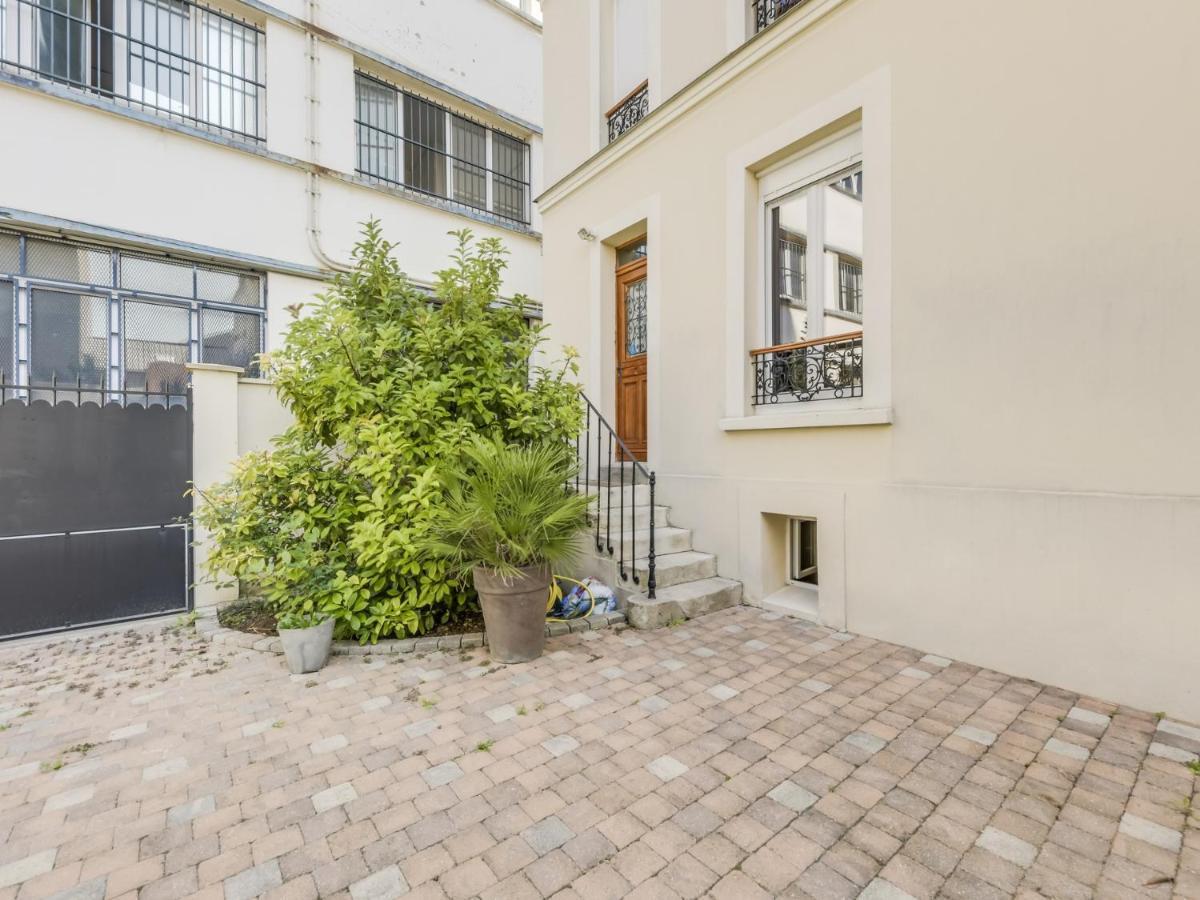 Отель Loft Fraternite Баньоле Экстерьер фото